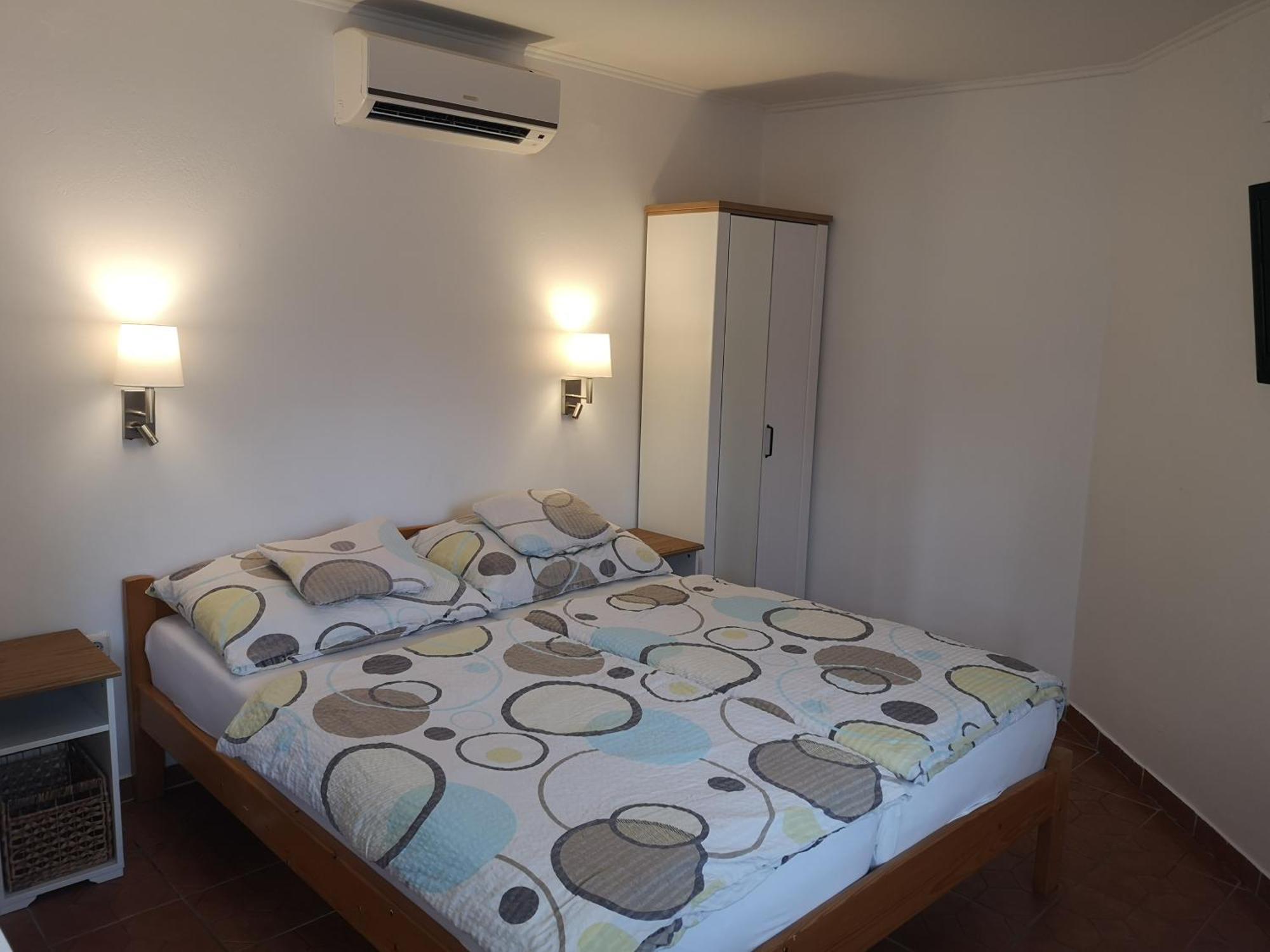 Apartman Kaszas Garden Mosonmagyarovar Exterior photo