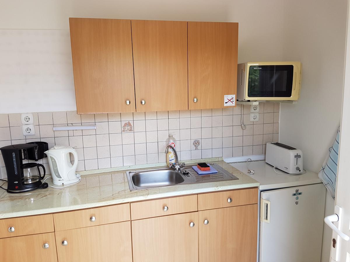Apartman Kaszas Garden Mosonmagyarovar Exterior photo